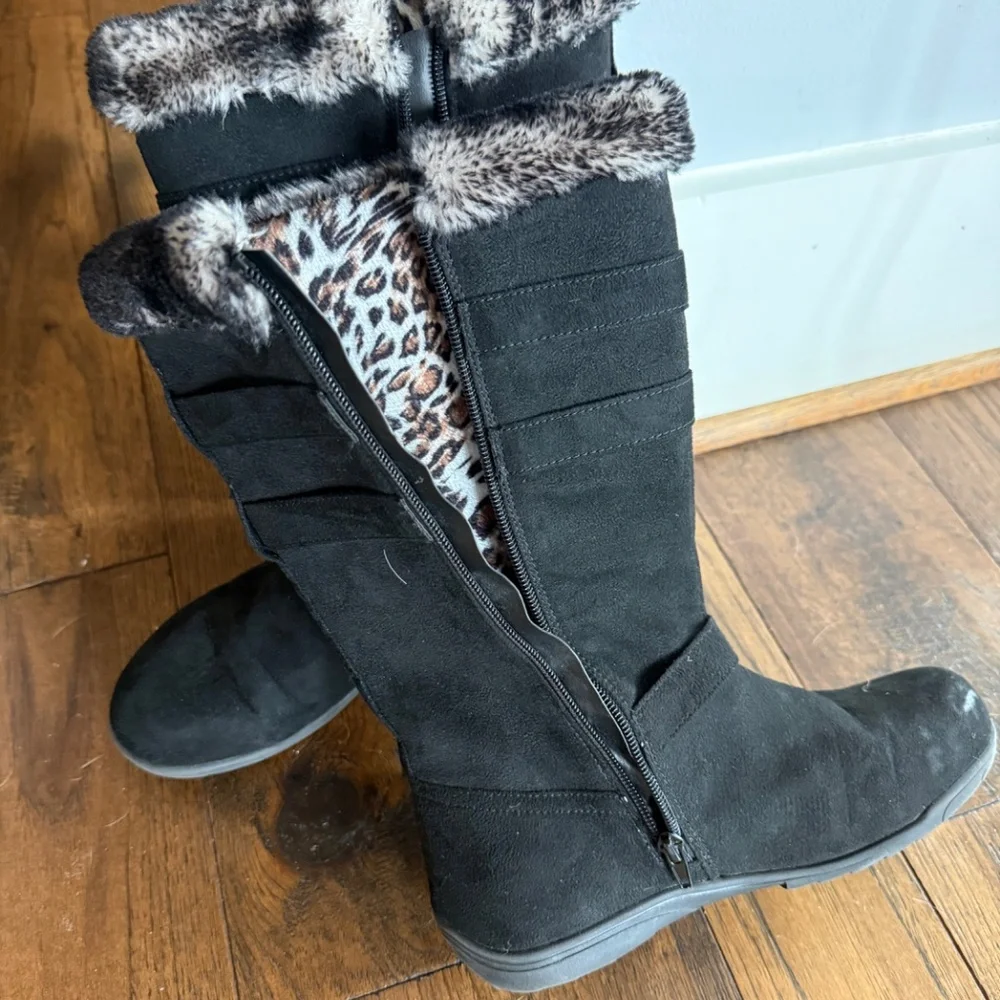 Black suede Hailey buckle boots Girls